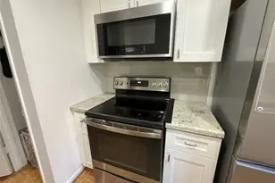 2100 Commonwealth St, Houston, TX 77006 - Photo 7