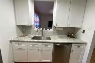 2100 Commonwealth St, Houston, TX 77006 - Photo 29