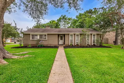 16934 Townes Road, Friendswood, TX 77546 - Photo 1