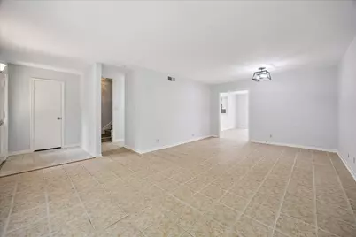 2053 Winrock Boulevard #58, Houston, TX 77057 - Photo 3