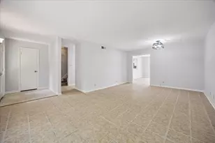 2053 Winrock Blvd, Houston, TX 77057 - Photo 3