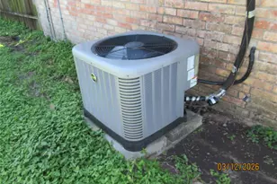 403 Lotus St, Lake Jackson, TX 77566 - Photo 11