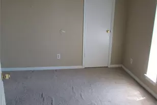 403 Lotus St, Lake Jackson, TX 77566 - Photo 19