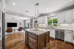 2318 Althea Dr, Houston, TX 77018 - Photo 13