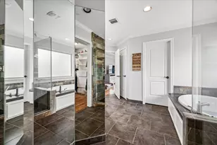 2318 Althea Dr, Houston, TX 77018 - Photo 33