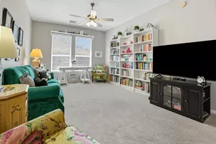 8407 Oak Villa Ct, Spring, TX 77389 - Photo 5