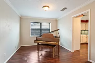 4303 Seneca St, Pasadena, TX 77504 - Photo 5