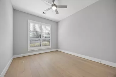 1941 Restridge Drive, Houston, TX 77055 - Photo 23