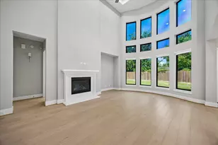 1941 Restridge Dr, Houston, TX 77055 - Photo 15
