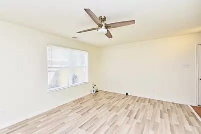 6711 Haven Forest Lane, Rosenberg, TX 77469 - Photo 9