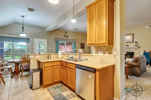 12626 Lakeshore Dr, Montgomery, TX 77356 - Photo 13