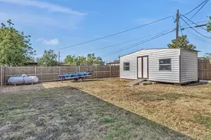 608 Oak Ln, Cottonwood Shores, TX 78657 - Photo 25