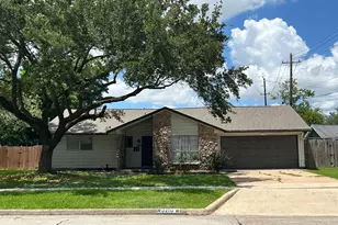 3210 Valley Brook Dr, La Porte, TX 77571 - Photo 1