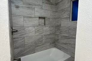 3210 Valley Brook Dr, La Porte, TX 77571 - Photo 13