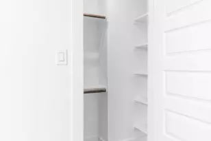 5705 Dolores St, Houston, TX 77057 - Photo 25