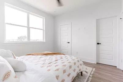 5705 Dolores Street #B, Houston, TX 77057 - Photo 19