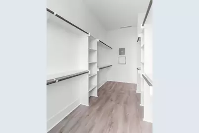 5705 Dolores Street #B, Houston, TX 77057 - Photo 29