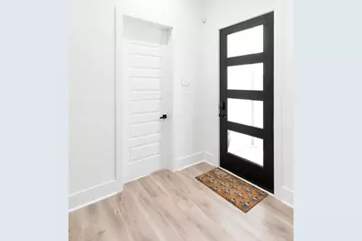 5705 Dolores Street #B, Houston, TX 77057 - Photo 3