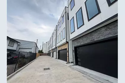 5705 Dolores Street #B, Houston, TX 77057 - Photo 1