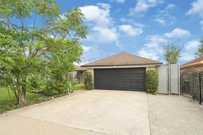 9208 Carousel Lane, Houston, TX 77080 - Photo 3