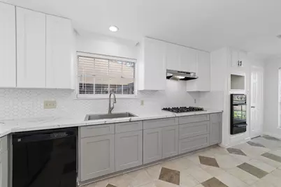 1114 Bayou Bend Drive, Deer Park, TX 77536 - Photo 9