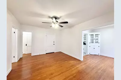 1126 Berthea Street #15, Houston, TX 77006 - Photo 5
