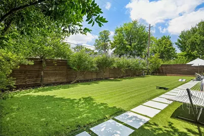 9769 Oak Point Drive, Houston, TX 77055 - Photo 29