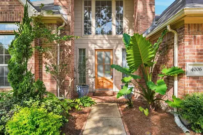 4006 Stonehurst Drive, Pearland, TX 77584 - Photo 3