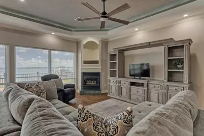 4 Regency Point, Montgomery, TX 77356 - Photo 13