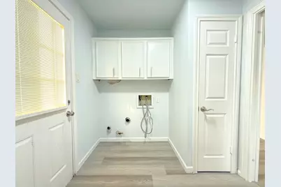 5926 Queensgate Drive, Houston, TX 77066 - Photo 17