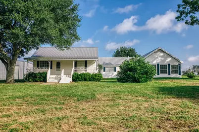 2734 Blue Hole Road, Bleiblerville, TX 78931 - Photo 5