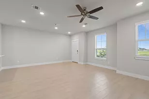 2766 Mariposa Crk Dr, Rosharon, TX 77583 - Photo 9