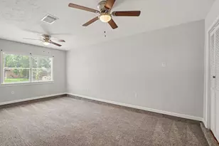 8433 Woodlyn Rd, Houston, TX 77028 - Photo 15