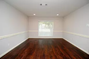 10659 Northbrook Dr, Houston, TX 77043 - Photo 3
