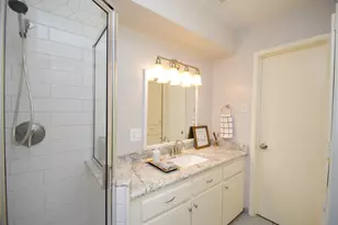 10659 Northbrook Dr, Houston, TX 77043 - Photo 23