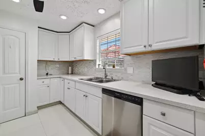 7226 Skybright Lane, Houston, TX 77095 - Photo 9