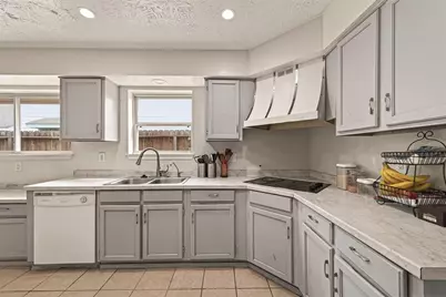 10615 White Fawn Drive, Houston, TX 77041 - Photo 15