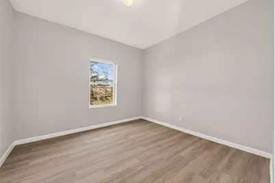 8211 Parnell Street, Houston, TX 77051 - Photo 9