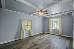 127 Huisache St, Lake Jackson, TX 77566 - Photo 9