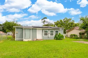 127 Huisache St, Lake Jackson, TX 77566 - Photo 25