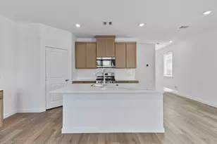 11407 Evergreen Harvest Dr, Houston, TX 77040 - Photo 9