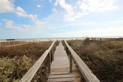 1648 Sandpebble Place, Surfside Beach, TX 77541 - Photo 29