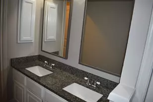 5321 Village Springs Dr, Kingwood, TX 77339 - Photo 3