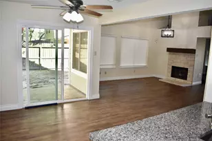 5321 Village Springs Dr, Kingwood, TX 77339 - Photo 17
