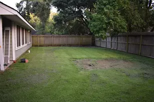 5321 Village Springs Dr, Kingwood, TX 77339 - Photo 7