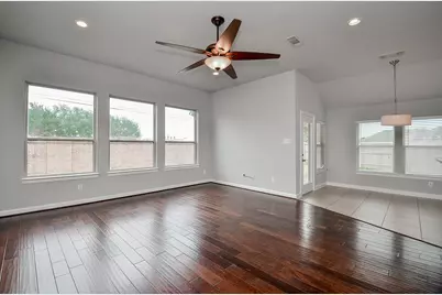 19007 Logan Star Court, Richmond, TX 77407 - Photo 17