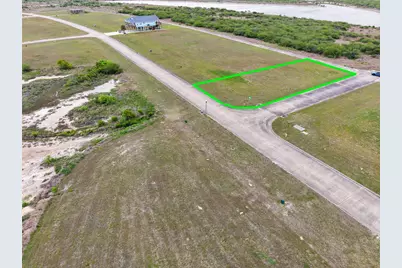 3129 Camp Hulen Drive, Palacios, TX 77465 - Photo 3