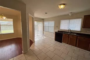 10423 Sand Pass Ln, Houston, TX 77064 - Photo 3