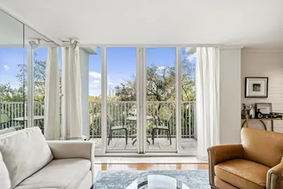 3600 Montrose Boulevard #501, Houston, TX 77006 - Photo 11