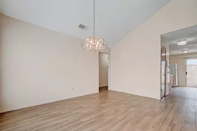 2102 Creekshire Drive, Sugar Land, TX 77478 - Photo 9